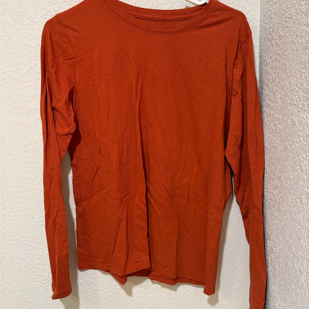 Time and Tru Women's Long Sleeve Top - Burnt Orange
